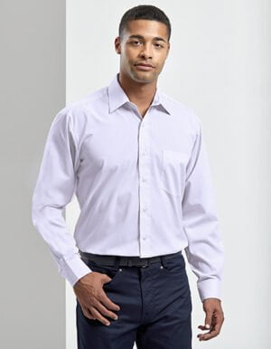 Poplin Long Sleeve Shirt mit individueller Stickerei. Ob für den Job oder für besondere Anlässe, mit einem individuell bestickten Hemd, setzen Sie Zeichen.