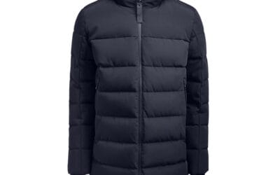Neue Winterjacken in bester Qualität mit Logo-Stickerei