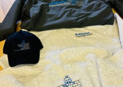 Pullover besticken lassen für Firmen