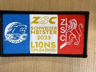 Gewebter Patch mit feinen Details